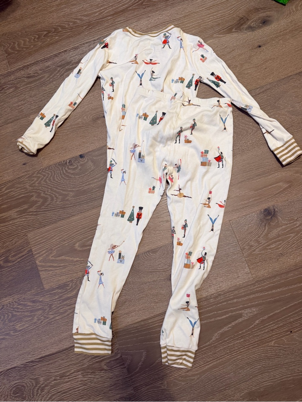 West Elm Kids Organic 2-Piece Long Sleeve Nutcracker Pajamas Size 8
